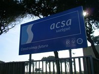 Cartel de la empresa constructora de la nueva escuela p&uacute;blica de Gav&agrave; Mar (Enero 2007)